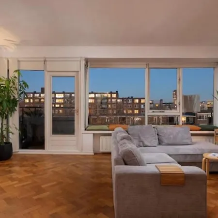 Short Apartment Rotterdam